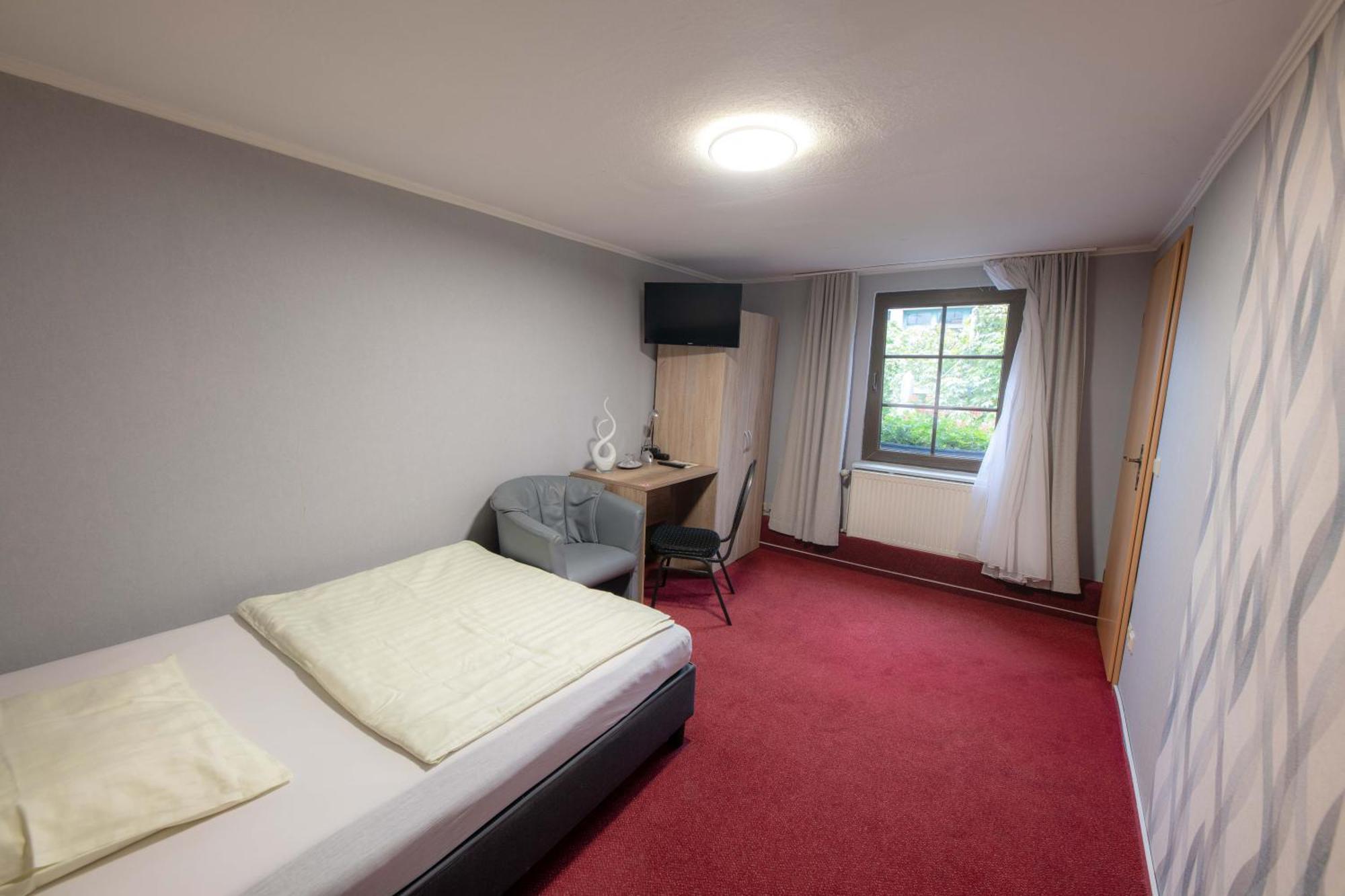 Hotel Am Rathaus Menden Eksteriør billede