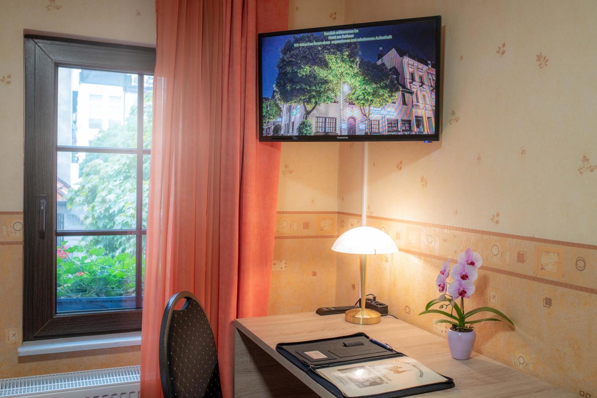 Hotel Am Rathaus Menden Eksteriør billede