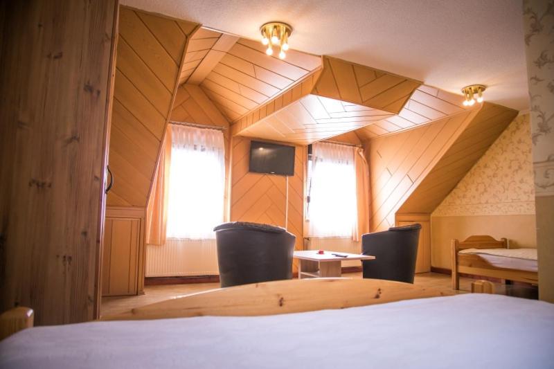 Hotel Am Rathaus Menden Eksteriør billede